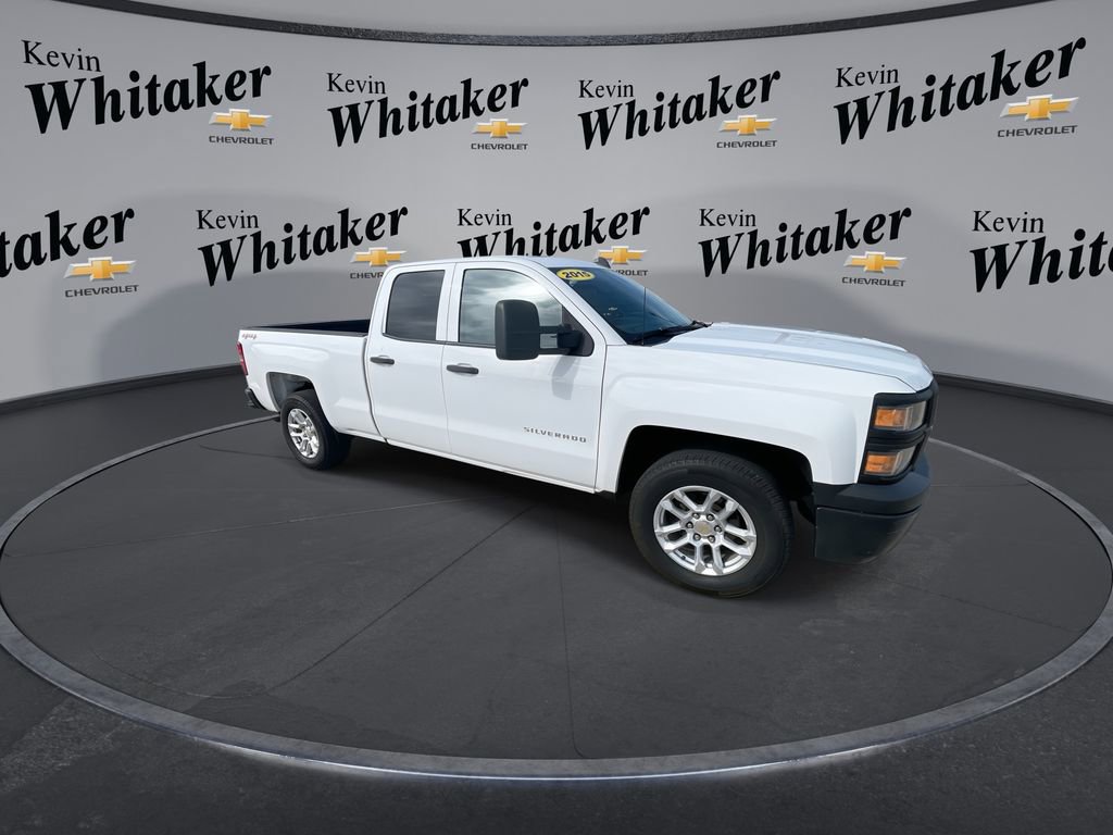 Used 2015 Chevrolet Silverado 1500 - photo 2