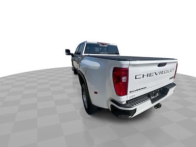 2024 Chevrolet Silverado 3500 Crew Cab 4WD Pickup for sale #251227A - photo 2