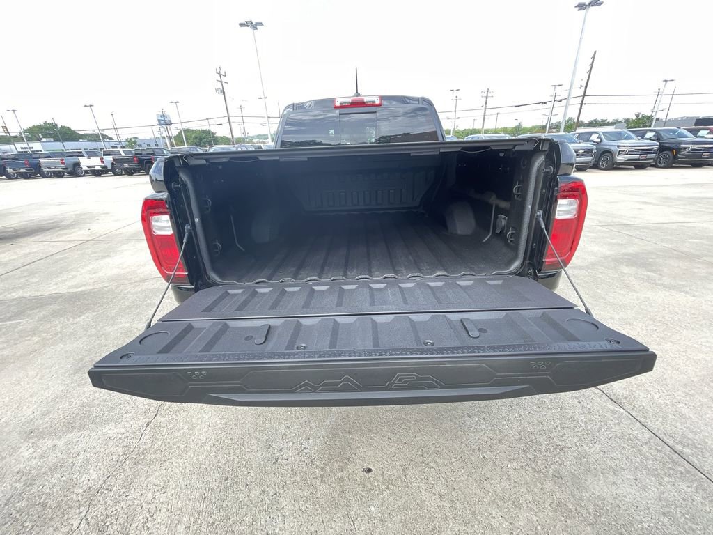 Used 2023 GMC Canyon - photo 26