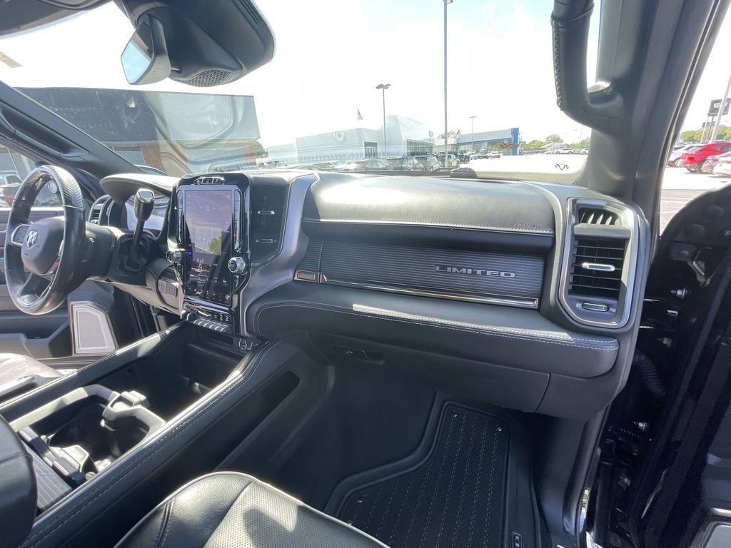 Used 2020 Ram 3500 - photo 30