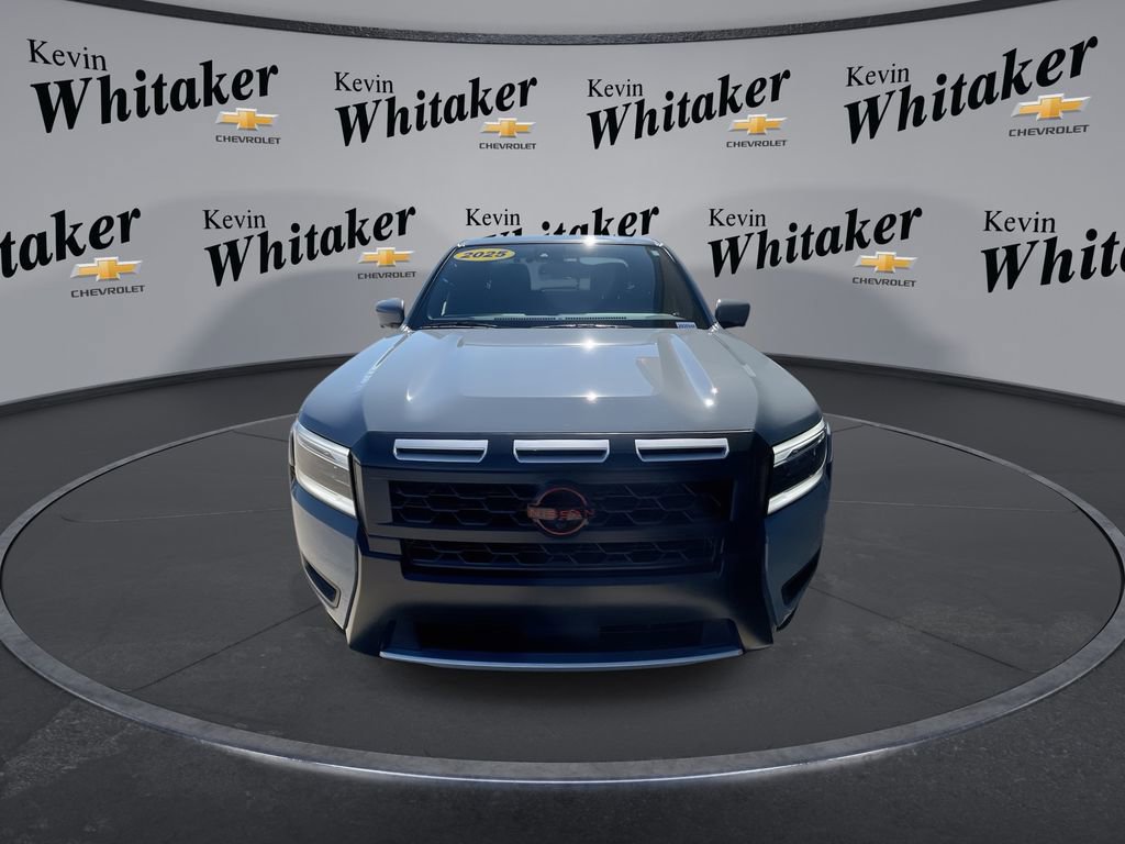 Used 2025 Nissan Frontier - photo 6