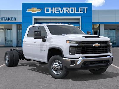 New 2026 Chevrolet Silverado 3500 - photo 1