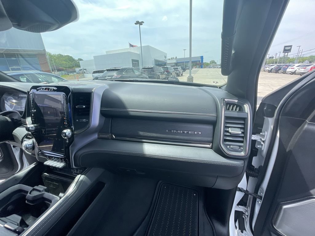 Used 2019 Ram 1500 - photo 22