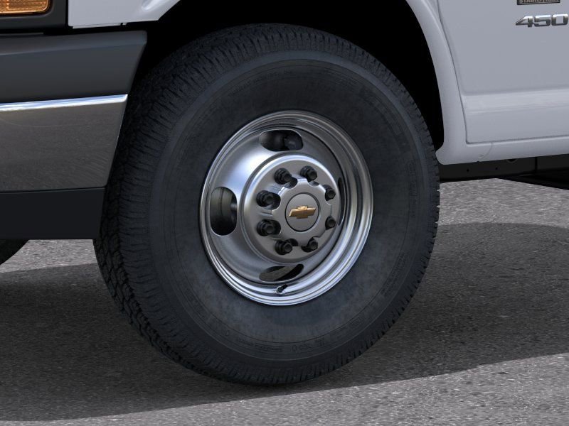 New 2026 Chevrolet Express 3500 - photo 7