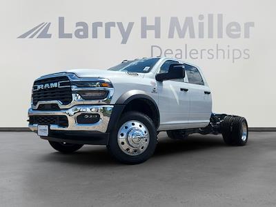 2025 Ram 5500 Crew Cab DRW 4WD Cab Chassis for sale #TCR251129 - photo 1