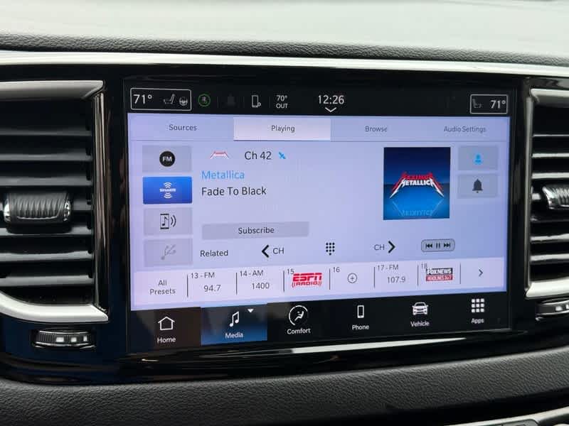 Used 2024 Chrysler Pacifica - photo 7
