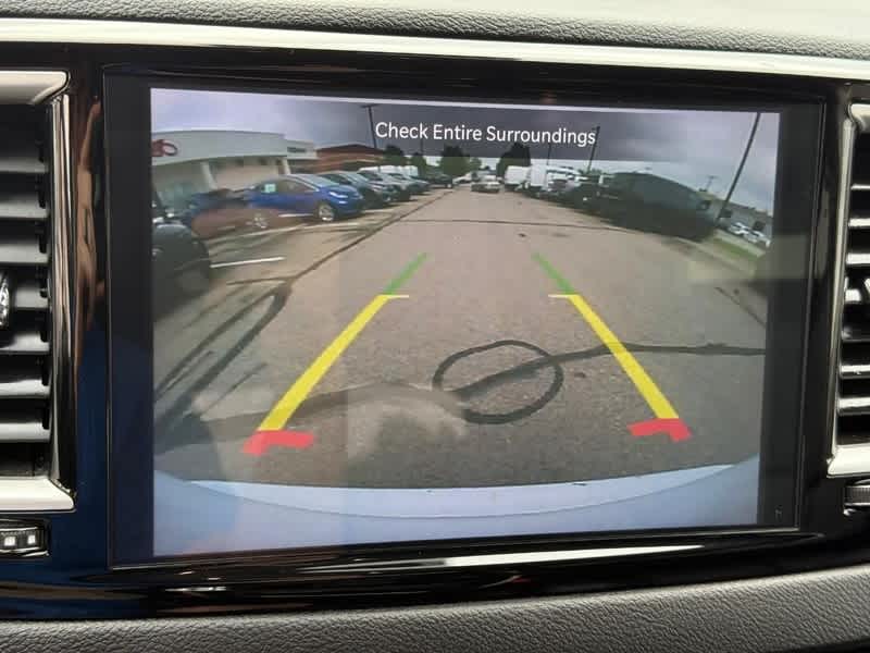 Used 2024 Chrysler Pacifica - photo 8