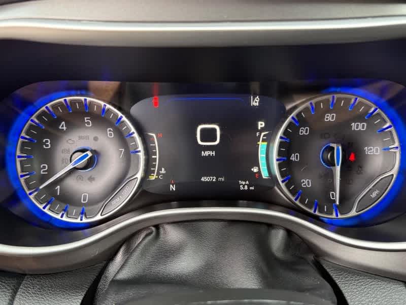 Used 2024 Chrysler Pacifica - photo 25