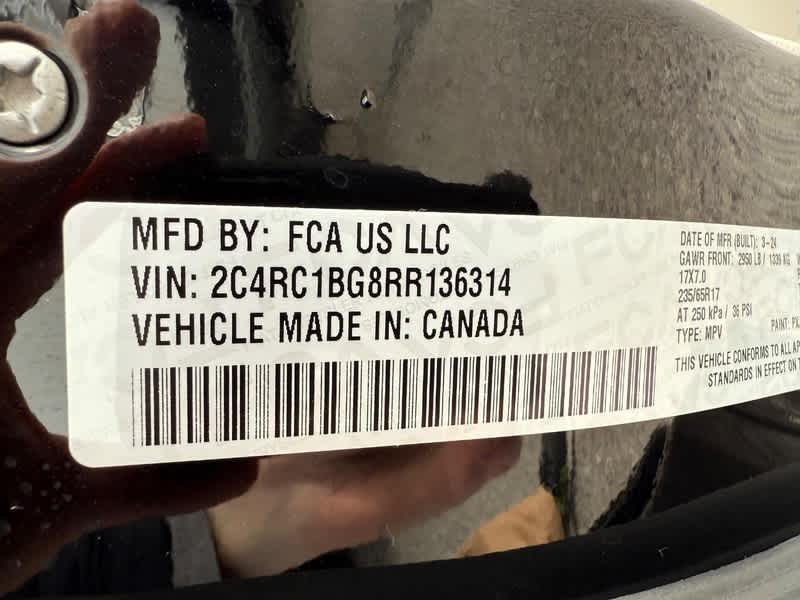 Used 2024 Chrysler Pacifica - photo 29