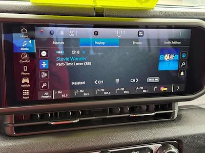 Used 2024 Jeep Gladiator - photo 1