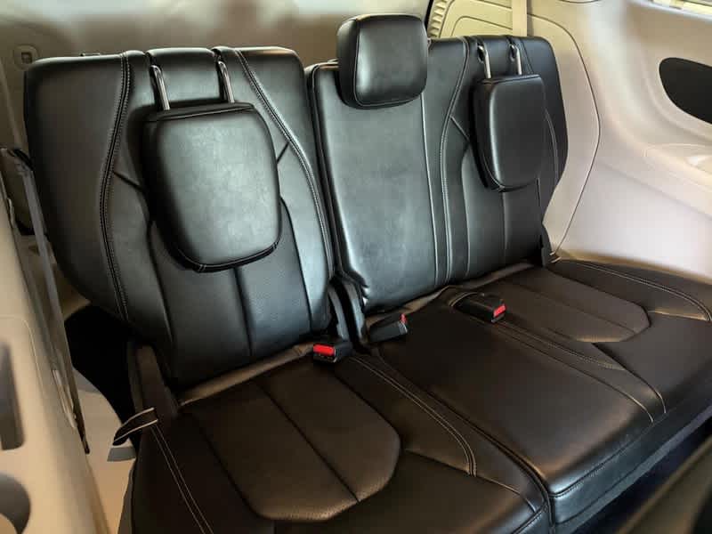 Used 2024 Chrysler Pacifica - photo 14