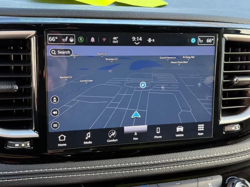 Used 2024 Chrysler Pacifica - photo 20
