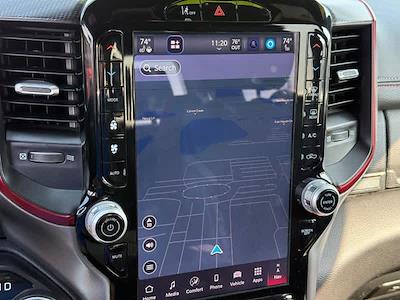 Used 2025 Ram 1500 - photo 1