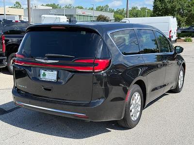 2023 Chrysler Pacifica FWD Minivan for sale #P1845 - photo 2