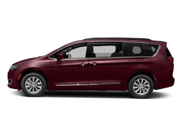 Used 2017 Chrysler Pacifica - photo 2