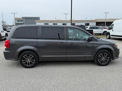 Used 2017 Dodge Grand Caravan - photo 1