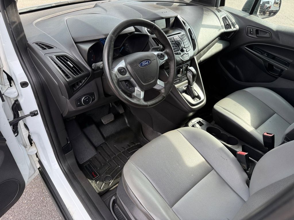 Used 2017 Ford Transit Connect - photo 5