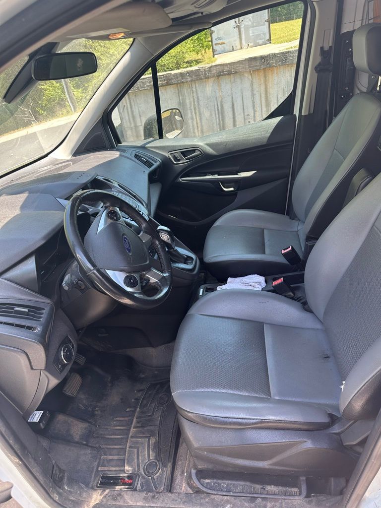 Used 2017 Ford Transit Connect - photo 8
