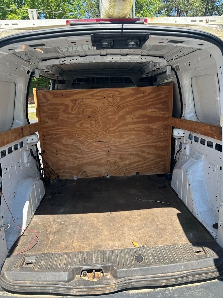 Used 2017 Ford Transit Connect - photo 2