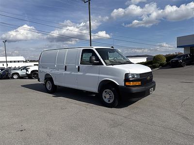 2025 Chevrolet Express Cargo Work Van's photo