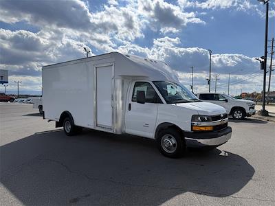 New 2025 Chevrolet Express 4500 16' Rockport Box Van for sale #F2571 - photo 1