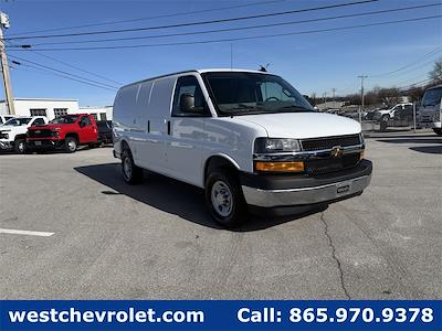 2025 Chevrolet Express Cargo Work Van's photo