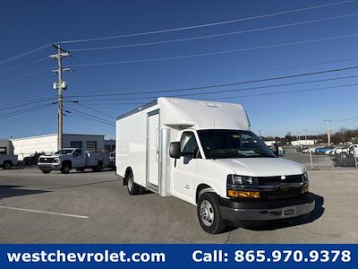 New 2025 Chevrolet Express 4500 - photo 1