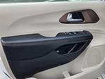 2018 Chrysler Pacifica FWD Minivan for sale #12979 - photo 7