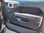 2021 Jeep Gladiator Crew Cab 4x4 Pickup for sale #6520AW-1 - photo 17