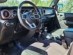 2021 Jeep Gladiator Crew Cab 4x4 Pickup for sale #6520AW-1 - photo 9