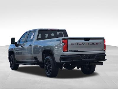 Used 2025 Chevrolet Silverado 3500 - photo 1