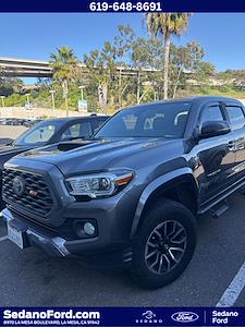 Used 2021 Toyota Tacoma - photo 1