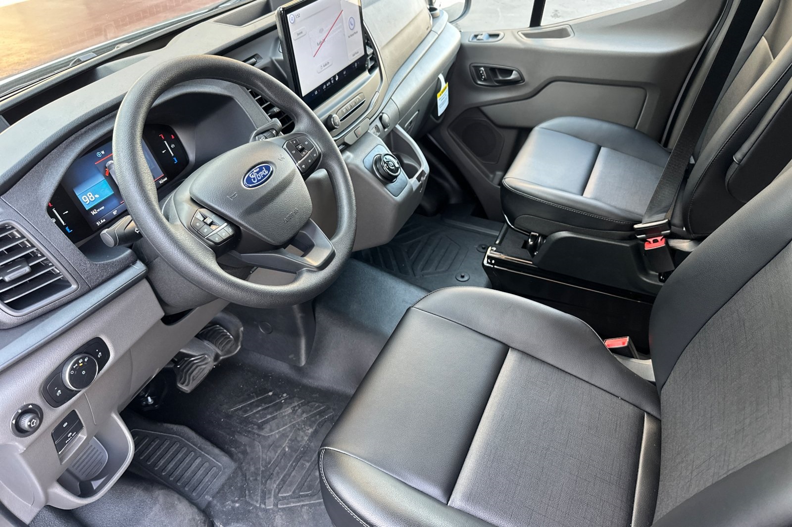 New 2026 Ford E-Transit 350 - photo 12