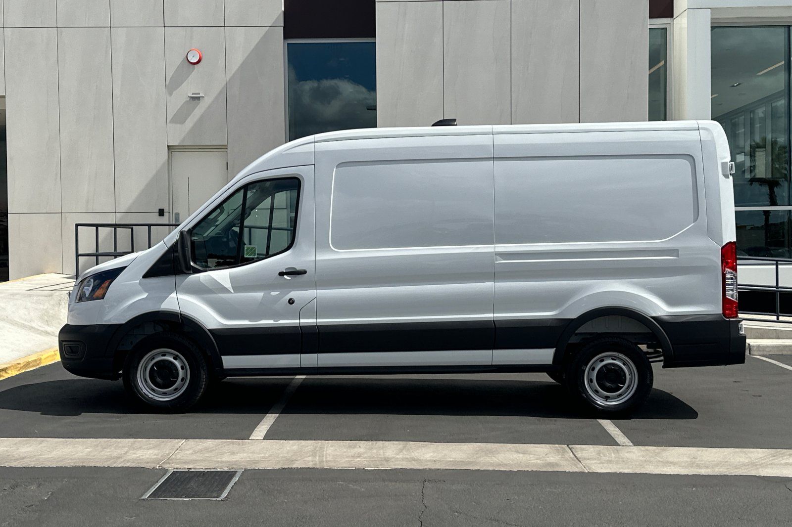 New 2026 Ford Transit 250 - photo 8