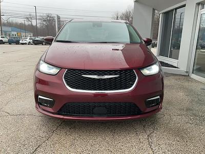 Used 2023 Chrysler Pacifica Touring L Minivan for sale #D1308 - photo 2
