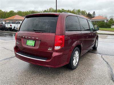 Used 2018 Dodge Grand Caravan SXT Minivan for sale #D14550B - photo 2