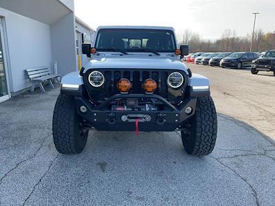 Used 2022 Jeep Gladiator - photo 1