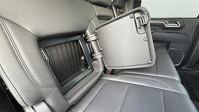 Used 2025 Chevrolet Silverado 2500 - photo 1