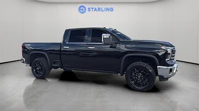 Used 2025 Chevrolet Silverado 2500 - photo 1