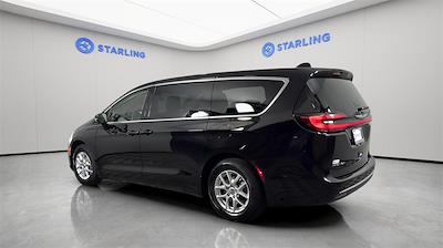 2024 Chrysler Pacifica FWD Minivan for sale #136698E - photo 2