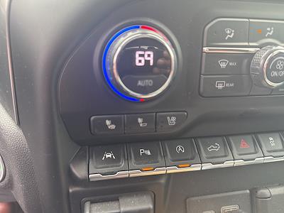 Used 2021 Chevrolet Silverado 1500 - photo 1