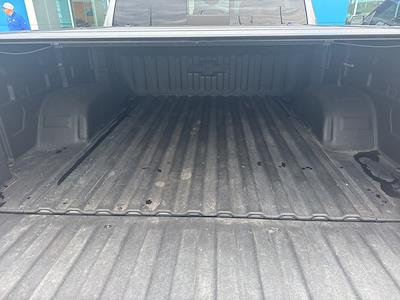 Used 2021 Chevrolet Silverado 1500 - photo 1