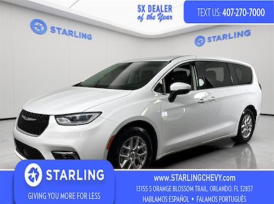 Used 2023 Chrysler Pacifica Touring L Minivan for sale #511145F - photo 1