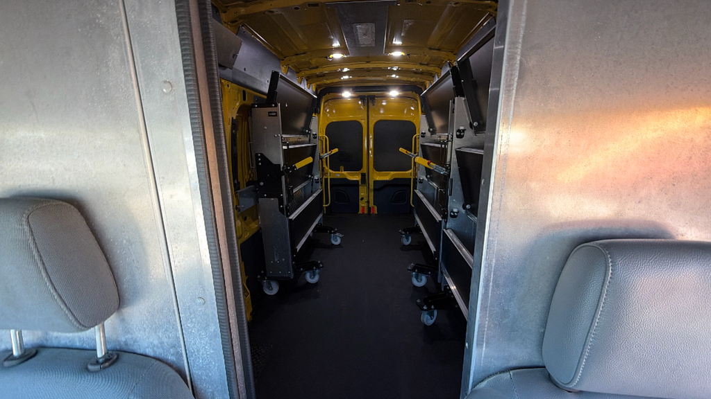 Used 2019 Ford Transit 250 - photo 26