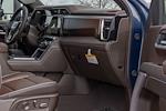 New 2025 GMC Sierra 3500 Denali Crew Cab 4WD Pickup for sale #25377 - photo 21