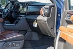 New 2025 GMC Sierra 2500 Denali Ultimate Crew Cab 4WD Pickup for sale #25502 - photo 21