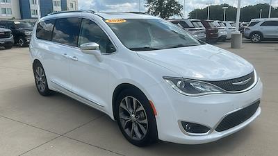 Used 2020 Chrysler Pacifica Limited Minivan for sale #A1233A - photo 1