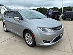 2017 Chrysler Pacifica FWD Minivan for sale #A1369B - photo 1