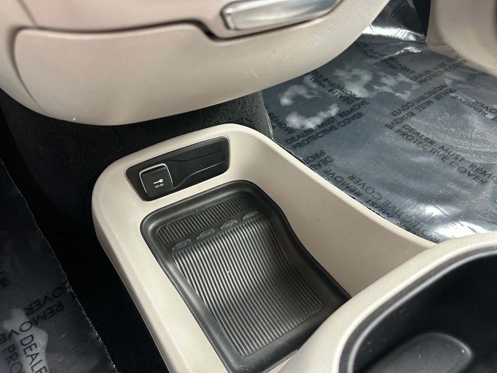 Used 2024 Chrysler Pacifica - photo 34