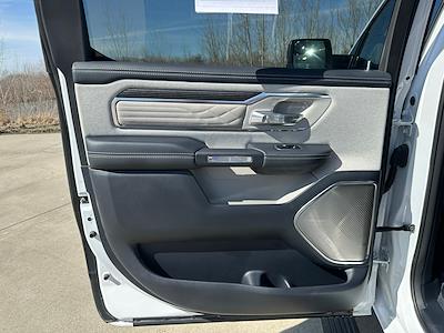 Used 2024 Ram 1500 - photo 1